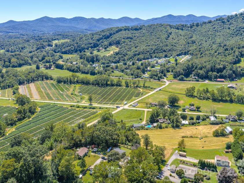 26 Center Street, Candler, NC 28715.  MLS# CAR4297690, YatesRealty ID 306. 