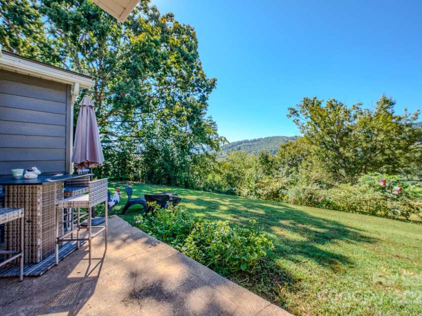 26 Center Street, Candler, NC 28715.  MLS# CAR4297690, YatesRealty ID 306. 