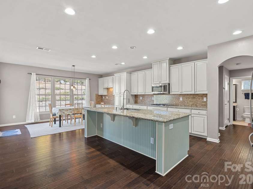 7411 Greene Mill Avenue, Concord, NC 28025.  MLS# CAR4351127, YatesRealty ID 3060. 