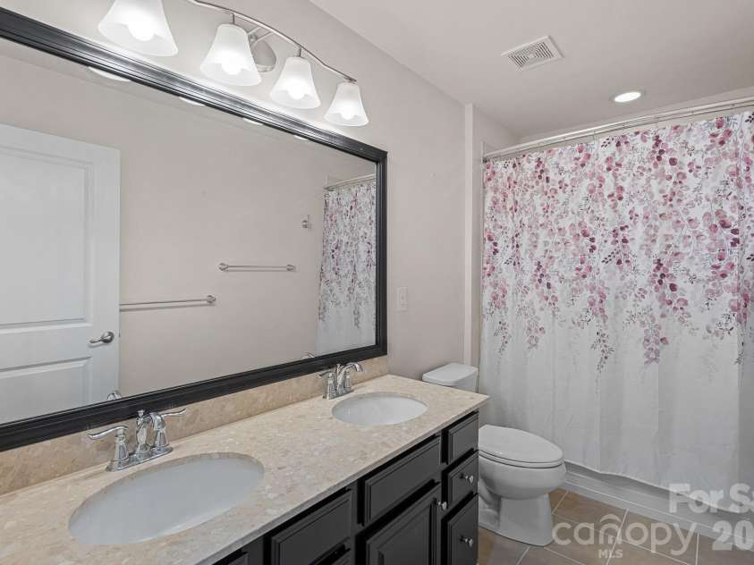 7411 Greene Mill Avenue, Concord, NC 28025.  MLS# CAR4351127, YatesRealty ID 3060. 
