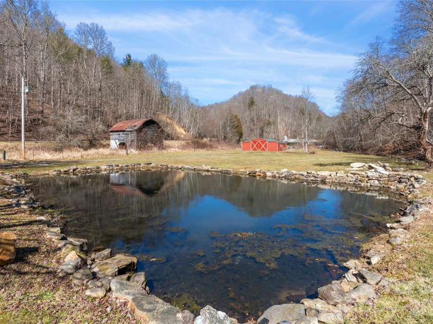 12892 US 23 Highway, Mars Hill, NC 28754.  MLS# CAR4390706, YatesRealty ID 30601. 