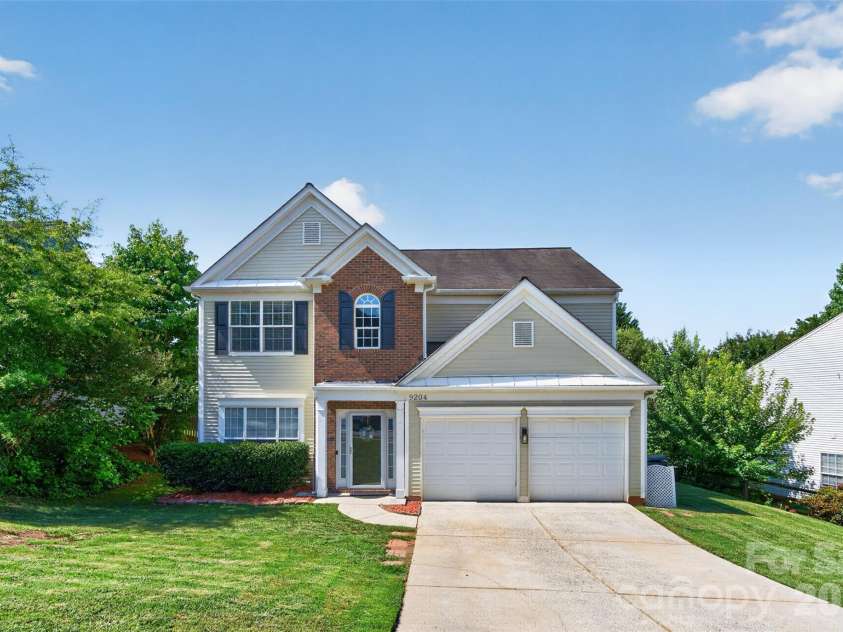 9204 Culcairn Road, Huntersville, NC 28078.  MLS# CAR4390421, YatesRealty ID 30602. 