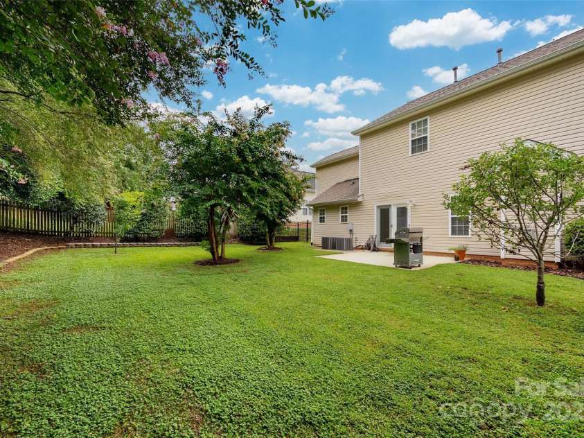 17522 Baldwin Hall Drive, Charlotte, NC 28277.  MLS# CAR4289488, YatesRealty ID 30603. 