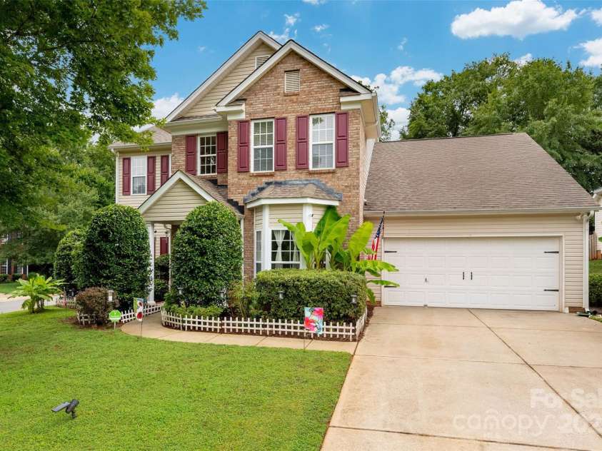 17522 Baldwin Hall Drive, Charlotte, NC 28277.  MLS# CAR4289488, YatesRealty ID 30603. 