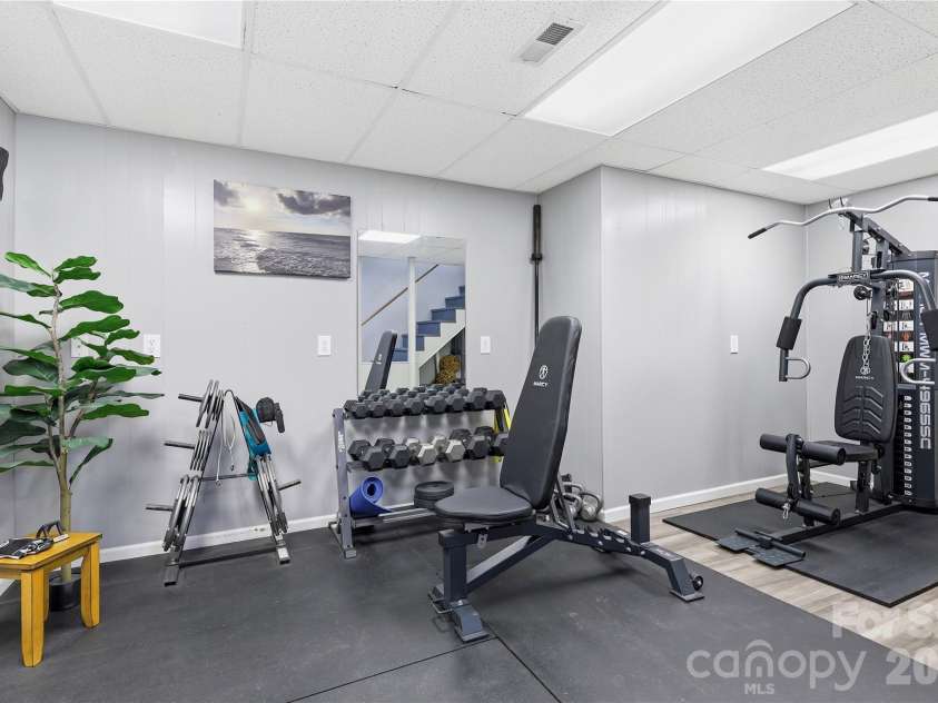 275 Ferguson Drive, Asheville, NC 28806.  MLS# CAR4379726, YatesRealty ID 30603. 