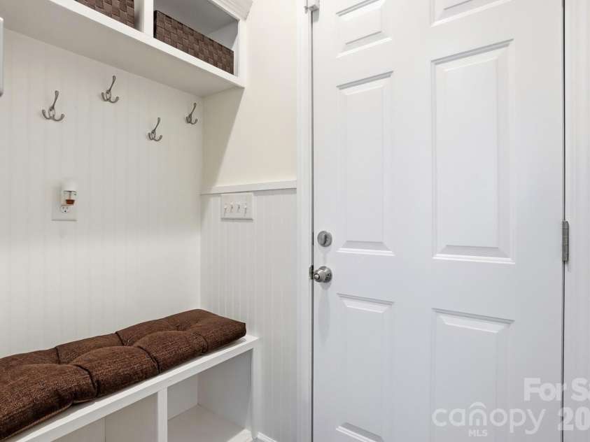 1413 Screech Owl Road, Waxhaw, NC 28173.  MLS# CAR4381347, YatesRealty ID 30604. Drop Zone from garage