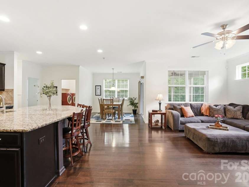 1413 Screech Owl Road, Waxhaw, NC 28173.  MLS# CAR4381347, YatesRealty ID 30604. Large open floor plan