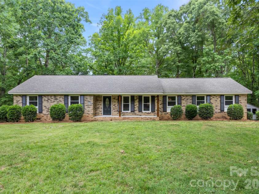 36183 Davis Drive, Albemarle, NC 28001.  MLS# CAR4391780, YatesRealty ID 30605. 