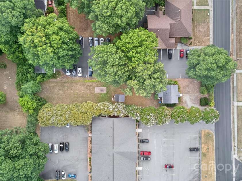 662 Carpenter Avenue, Mooresville, NC 28115.  MLS# CAR4286895, YatesRealty ID 30605. Zoned DE - Downtown Extension, which allows for a variety of residential and commercial uses