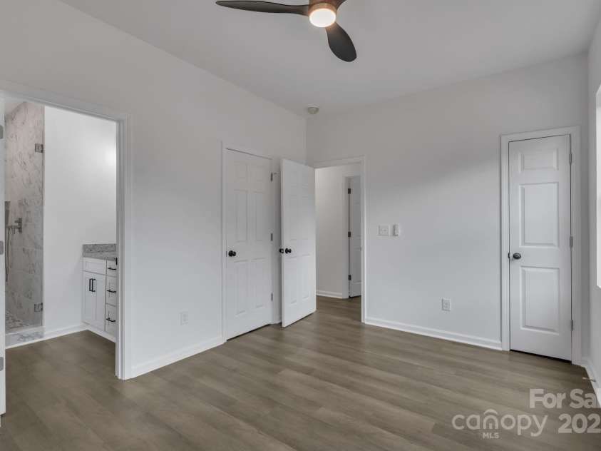 104 Highfield Court, Shelby, NC 28150.  MLS# CAR4288435, YatesRealty ID 30606. 