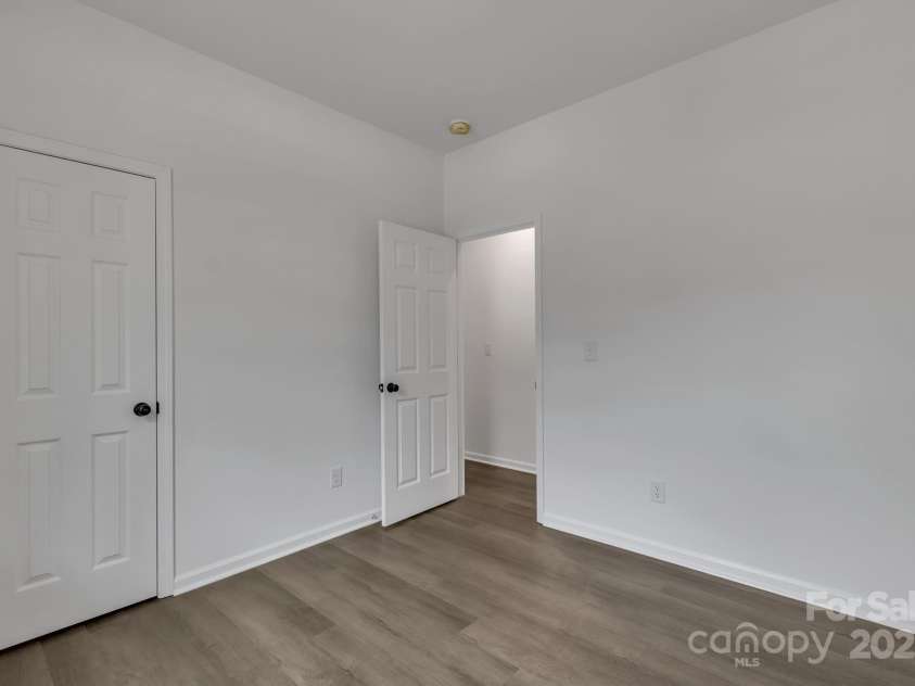 104 Highfield Court, Shelby, NC 28150.  MLS# CAR4288435, YatesRealty ID 30606. 