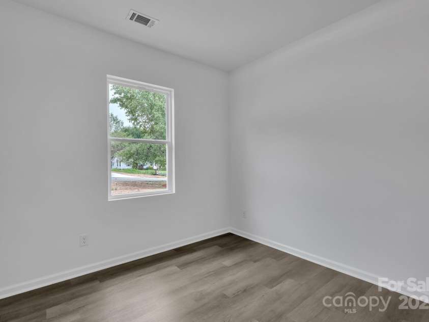 104 Highfield Court, Shelby, NC 28150.  MLS# CAR4288435, YatesRealty ID 30606. 