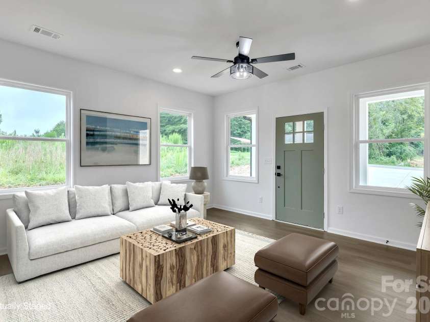 104 Highfield Court, Shelby, NC 28150.  MLS# CAR4334736, YatesRealty ID 30606. 