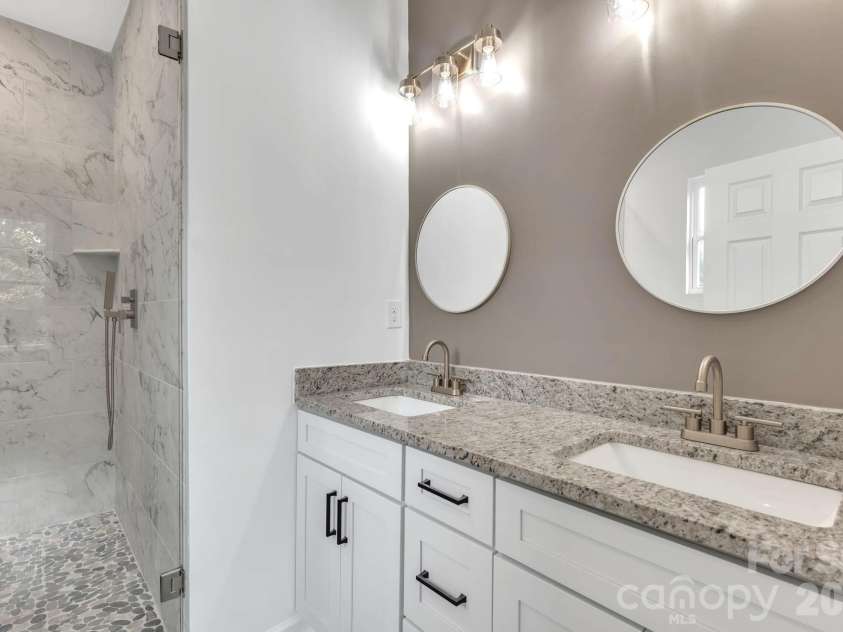 104 Highfield Court, Shelby, NC 28150.  MLS# CAR4334736, YatesRealty ID 30606. 