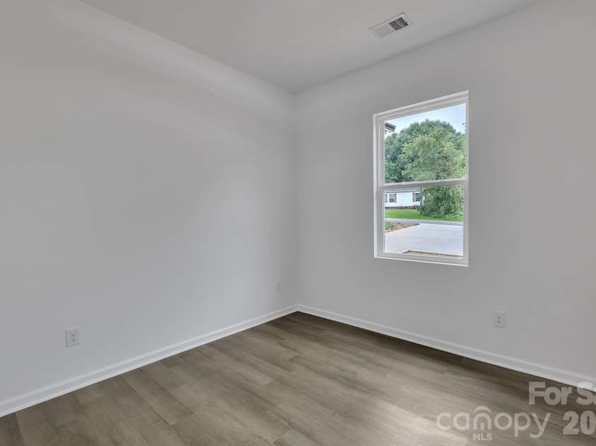 104 Highfield Court, Shelby, NC 28150.  MLS# CAR4334736, YatesRealty ID 30606. 