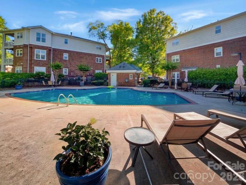 706 Northeast Drive, Davidson, NC 28036.  MLS# CAR4385734, YatesRealty ID 30606. Community pool