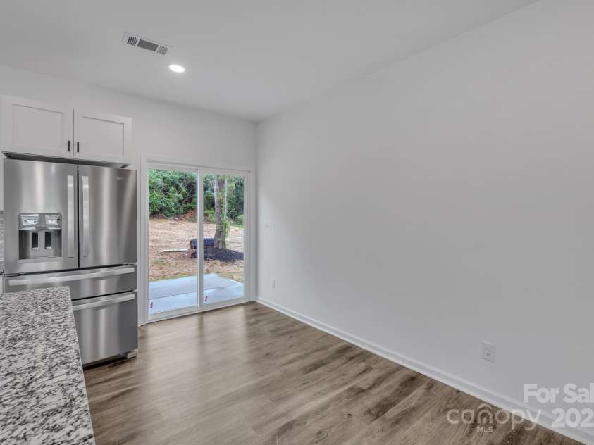 105 Highfield Court, Shelby, NC 28150.  MLS# CAR4288854, YatesRealty ID 30607. 