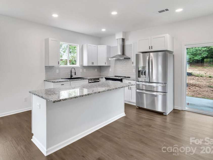 105 Highfield Court, Shelby, NC 28150.  MLS# CAR4288854, YatesRealty ID 30607. 