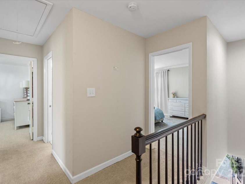 6863 Dumbarton Drive, Charlotte, NC 28210.  MLS# CAR4284814, YatesRealty ID 30608. 