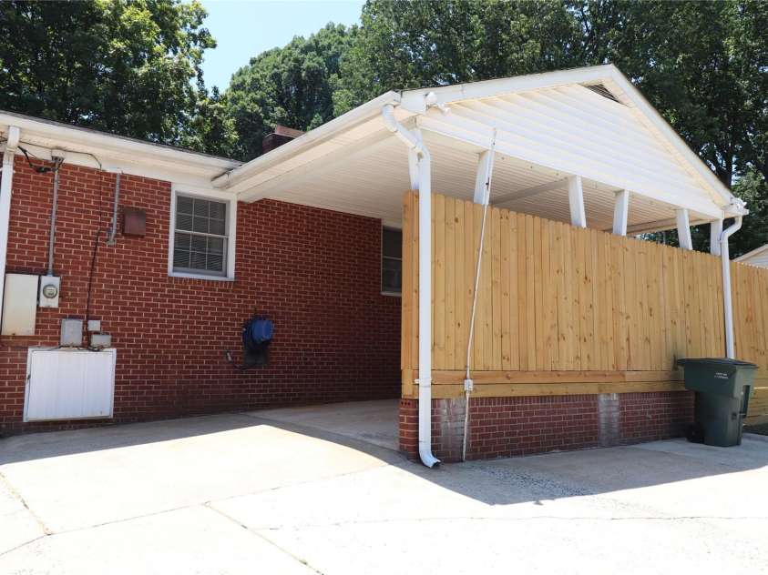 100 Ruby Lane, Gastonia, NC 28054.  MLS# CAR4284435, YatesRealty ID 30609. 