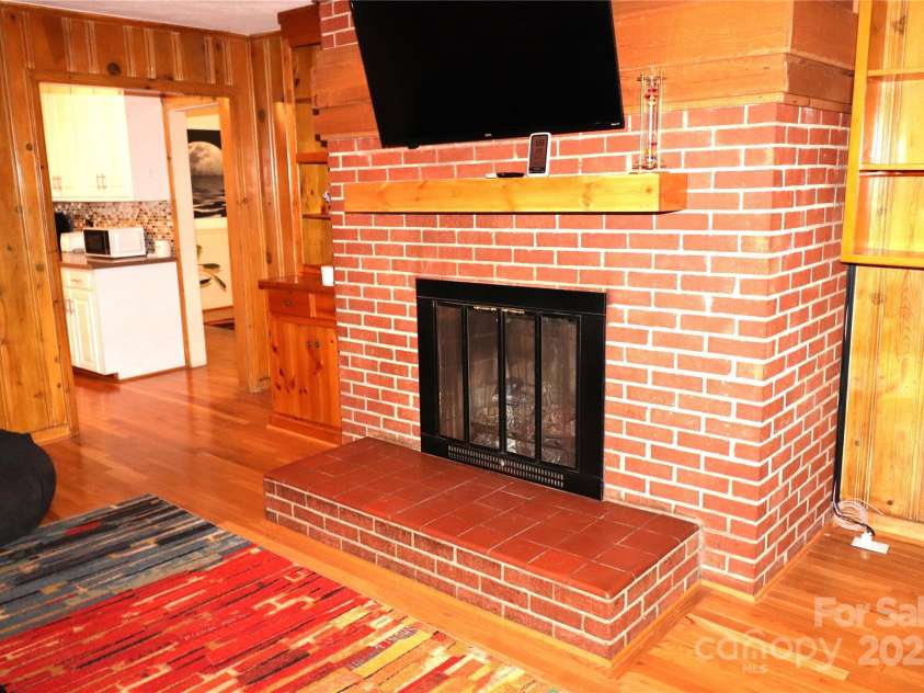100 Ruby Lane, Gastonia, NC 28054.  MLS# CAR4284435, YatesRealty ID 30609. Den Fireplace