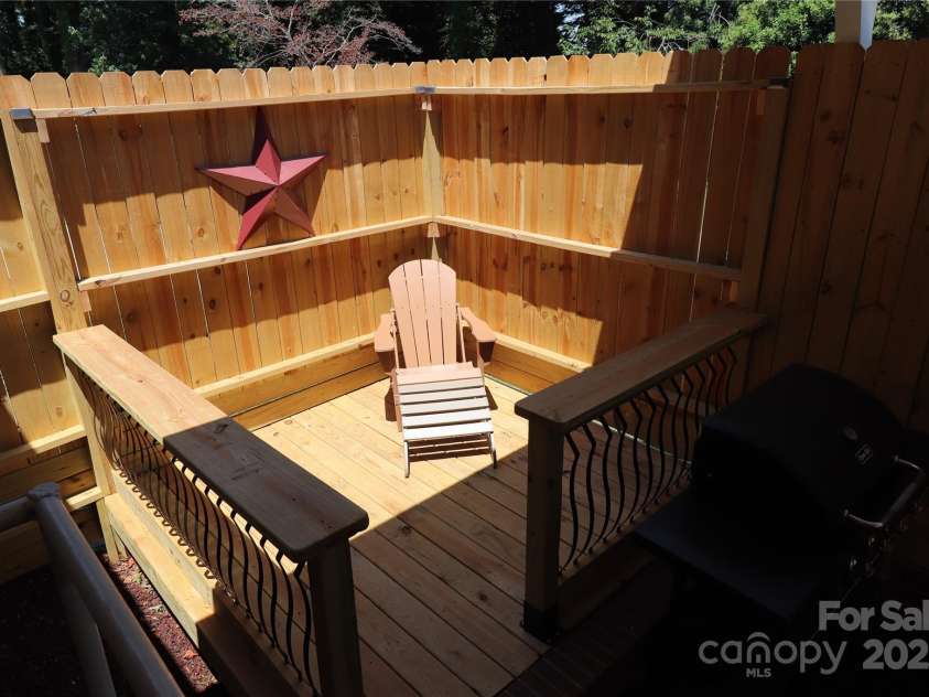 100 Ruby Lane, Gastonia, NC 28054.  MLS# CAR4284435, YatesRealty ID 30609. Private Deck