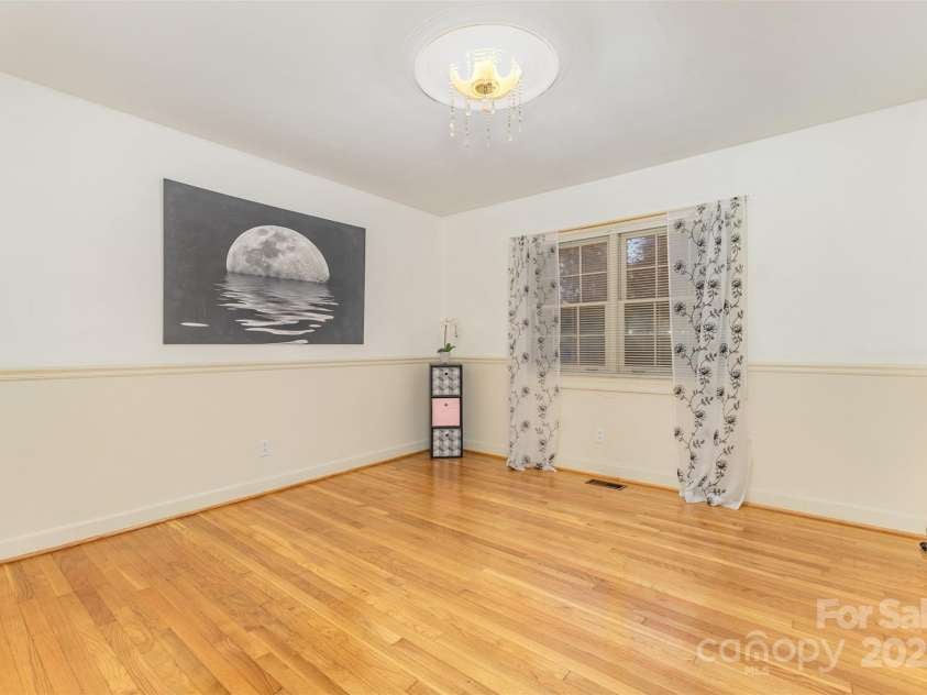 100 Ruby Lane, Gastonia, NC 28054.  MLS# CAR4320659, YatesRealty ID 30609. 