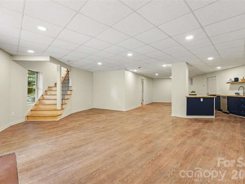 241 Spring Shore Road, Statesville, NC 28677.  MLS# CAR4384938, YatesRealty ID 30609. 