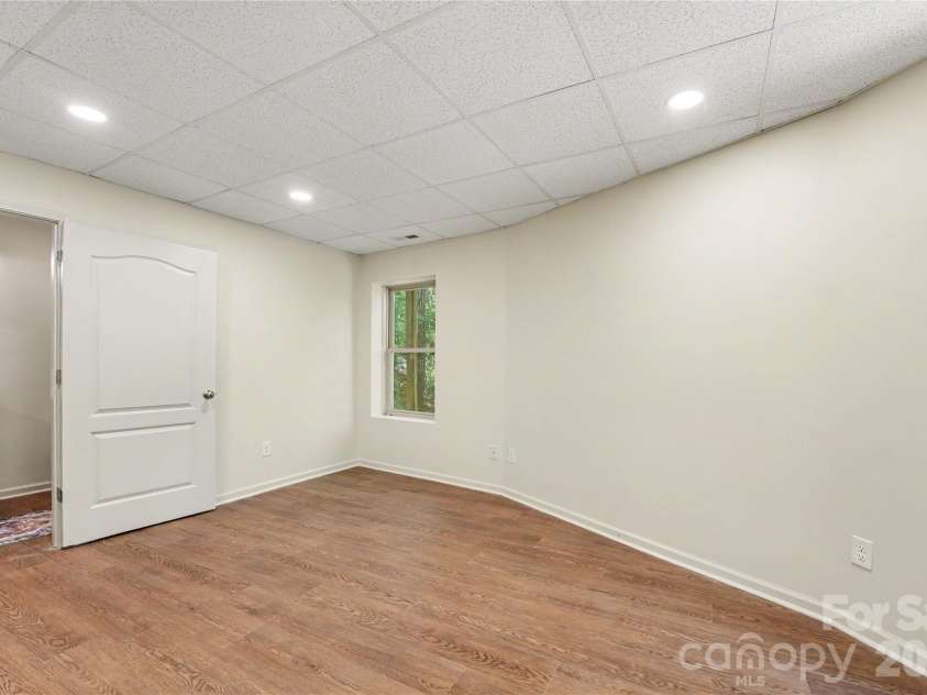 241 Spring Shore Road, Statesville, NC 28677.  MLS# CAR4384938, YatesRealty ID 30609. 