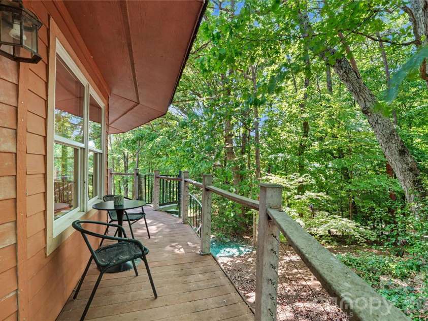 241 Spring Shore Road, Statesville, NC 28677.  MLS# CAR4384938, YatesRealty ID 30609. 