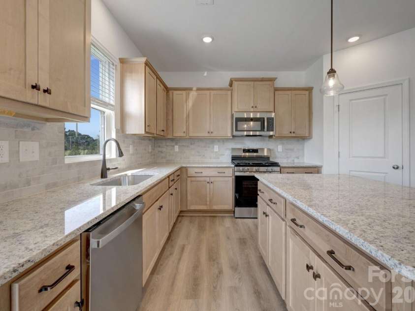 1354 Fremont Drive, Wingate, NC 28174.  MLS# CAR4391046, YatesRealty ID 30610. Kitchen