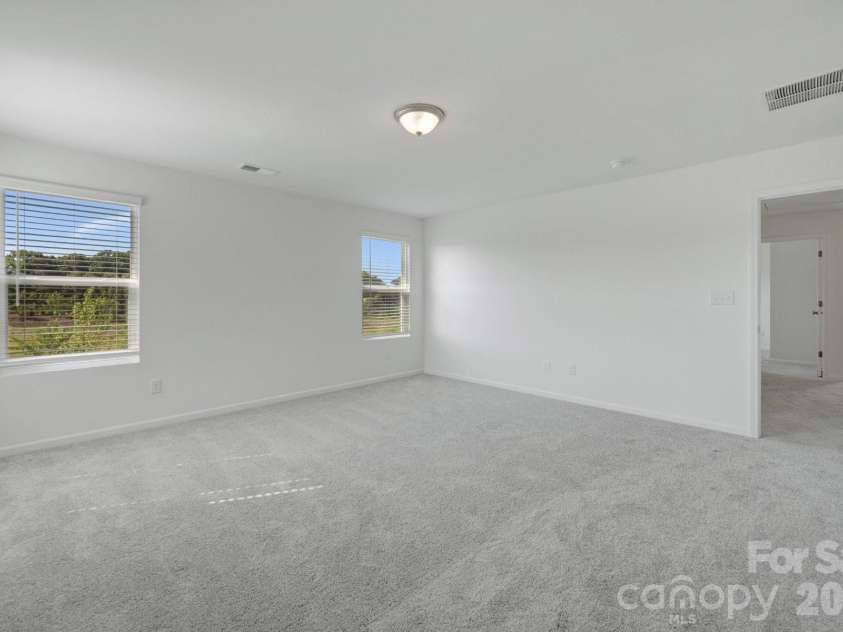 1354 Fremont Drive, Wingate, NC 28174.  MLS# CAR4391046, YatesRealty ID 30610. Owner's suite