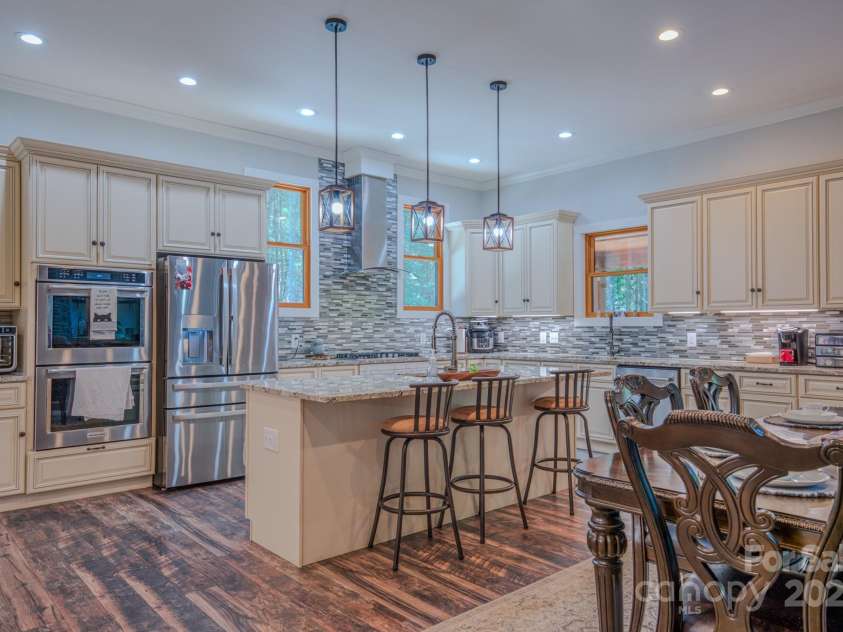 1416 Southpointe Drive, Morganton, NC 28655.  MLS# CAR4283259, YatesRealty ID 30610. 