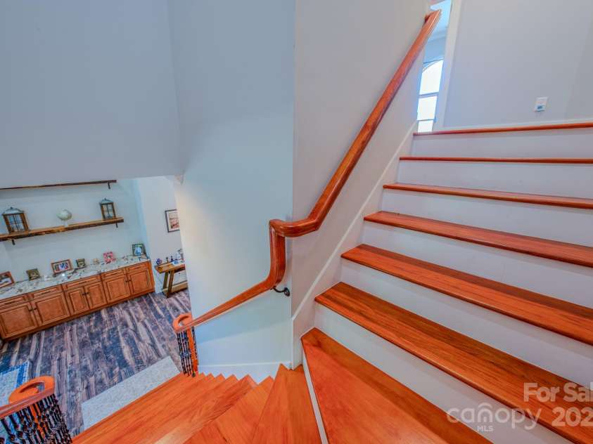 1416 Southpointe Drive, Morganton, NC 28655.  MLS# CAR4283259, YatesRealty ID 30610. 