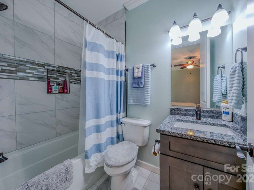 1416 Southpointe Drive, Morganton, NC 28655.  MLS# CAR4283259, YatesRealty ID 30610. 