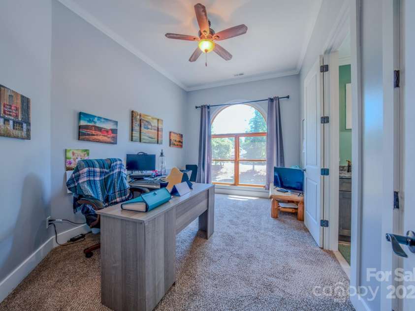 1416 Southpointe Drive, Morganton, NC 28655.  MLS# CAR4283259, YatesRealty ID 30610. 