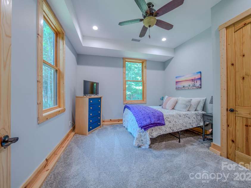 1416 Southpointe Drive, Morganton, NC 28655.  MLS# CAR4283259, YatesRealty ID 30610. 