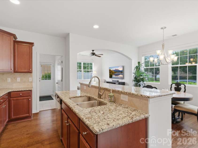 18439 The Commons Boulevard, Cornelius, NC 28031.  MLS# CAR4386213, YatesRealty ID 30611. 