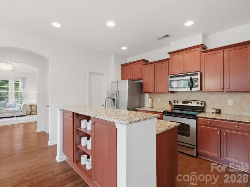 18439 The Commons Boulevard, Cornelius, NC 28031.  MLS# CAR4386213, YatesRealty ID 30611. 