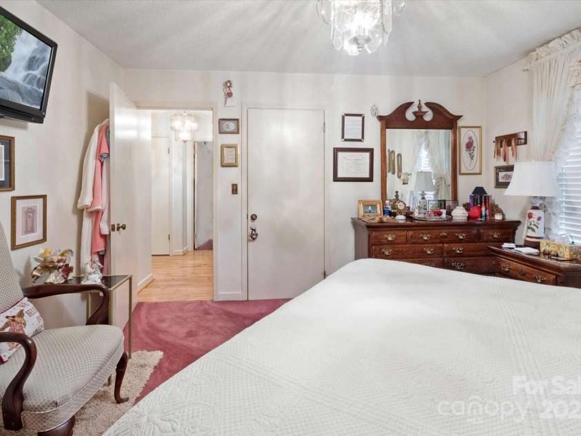 99 Holbert Mountain Road, Zirconia, NC 28790.  MLS# CAR4287675, YatesRealty ID 30612. 