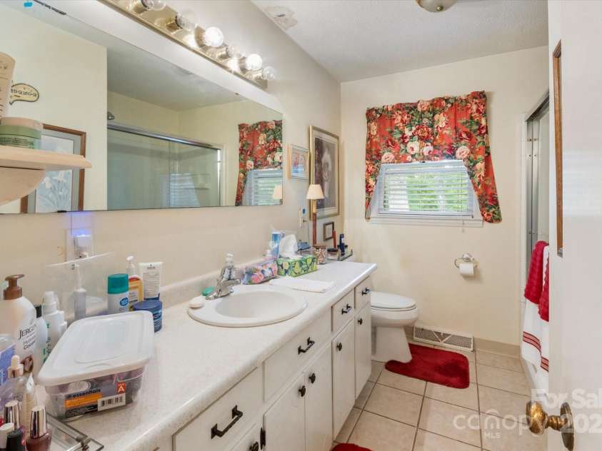 99 Holbert Mountain Road, Zirconia, NC 28790.  MLS# CAR4287675, YatesRealty ID 30612. 