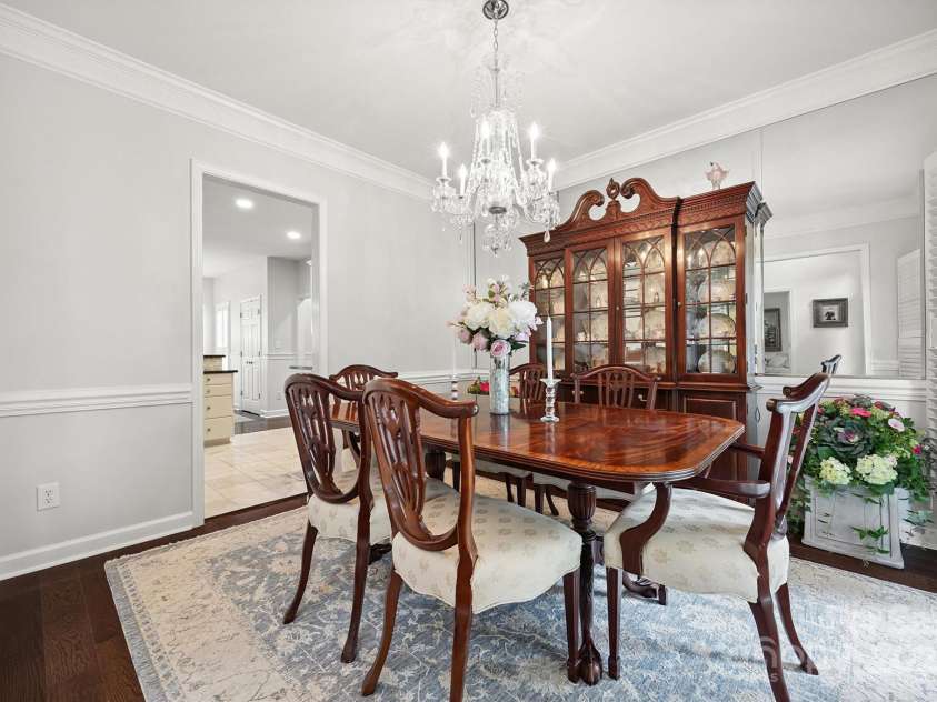 16719 Hampton Crossing Drive, Huntersville, NC 28078.  MLS# CAR4276983, YatesRealty ID 30613. 