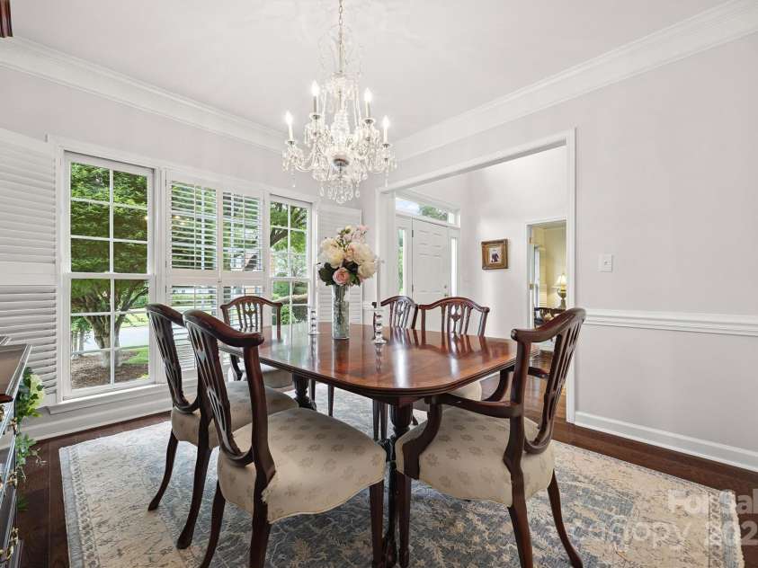 16719 Hampton Crossing Drive, Huntersville, NC 28078.  MLS# CAR4276983, YatesRealty ID 30613. 