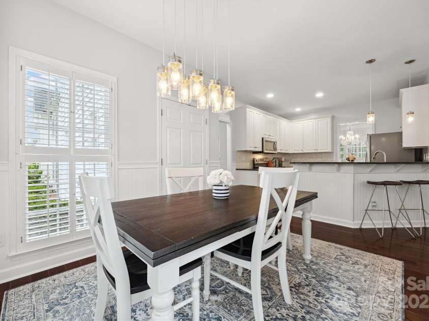 16719 Hampton Crossing Drive, Huntersville, NC 28078.  MLS# CAR4276983, YatesRealty ID 30613. 