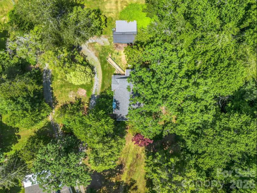 813 Montreat Road, Black Mountain, NC 28711.  MLS# CAR4385318, YatesRealty ID 30614. 