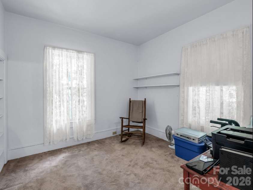 813 Montreat Road, Black Mountain, NC 28711.  MLS# CAR4385318, YatesRealty ID 30614. 