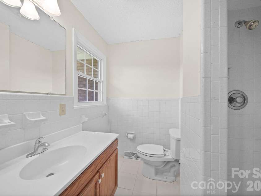 3003 Joe Griffin Road, Monroe, NC 28112.  MLS# CAR4390560, YatesRealty ID 30615. 