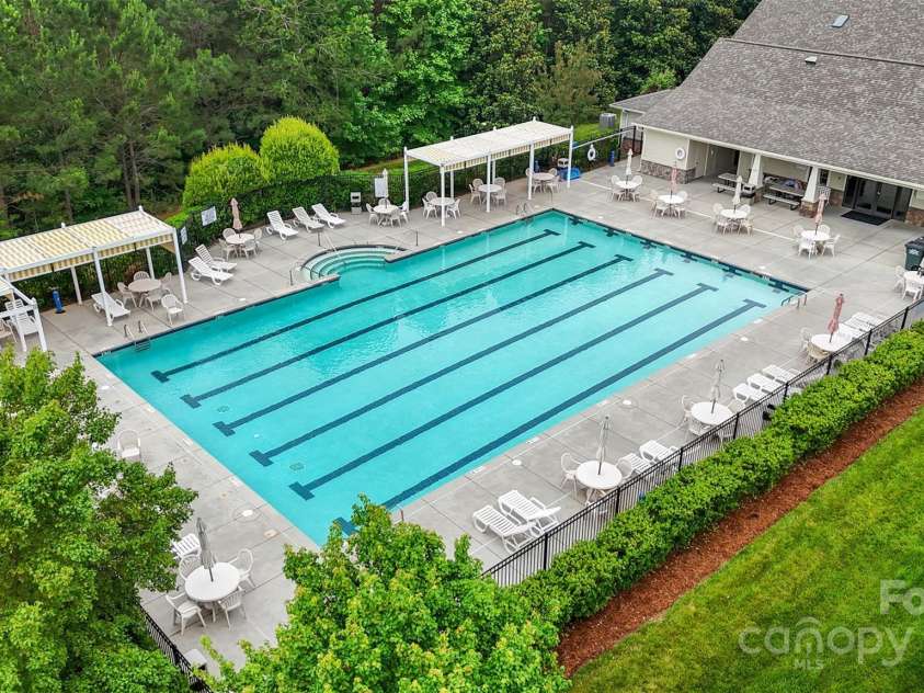 646 Quicksilver Trail, Fort Mill, SC 29708.  MLS# CAR4274446, YatesRealty ID 30616. Neighborhood pool and clubhouse