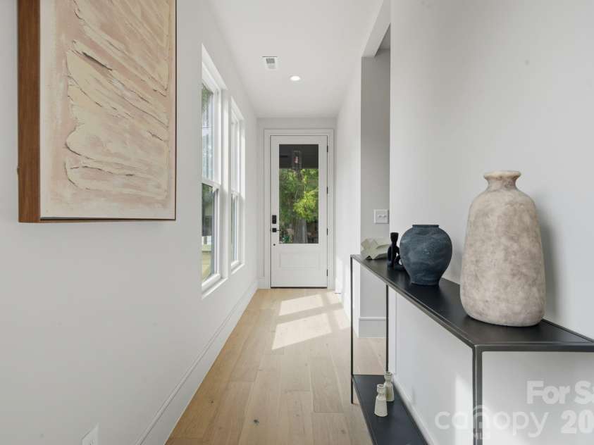 1404 Downs Avenue, Charlotte, NC 28205.  MLS# CAR4364853, YatesRealty ID 30617. 