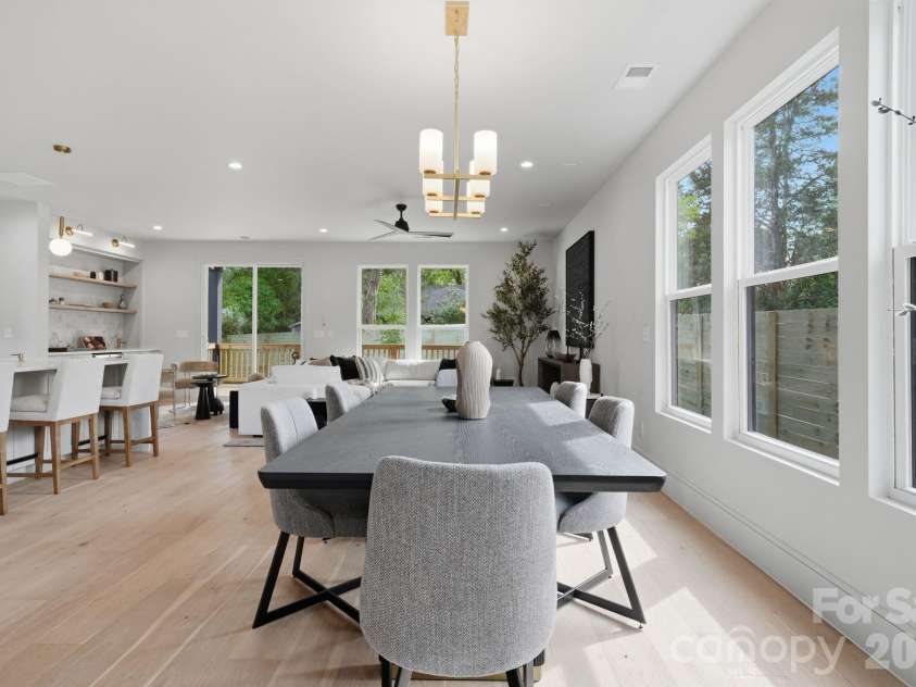 1404 Downs Avenue, Charlotte, NC 28205.  MLS# CAR4364853, YatesRealty ID 30617. 
